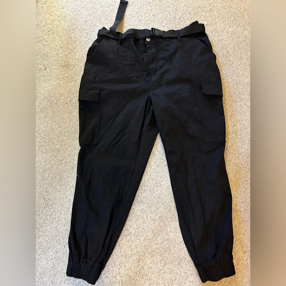 Rue 21 Plus Cargo Pants 2x NWOT